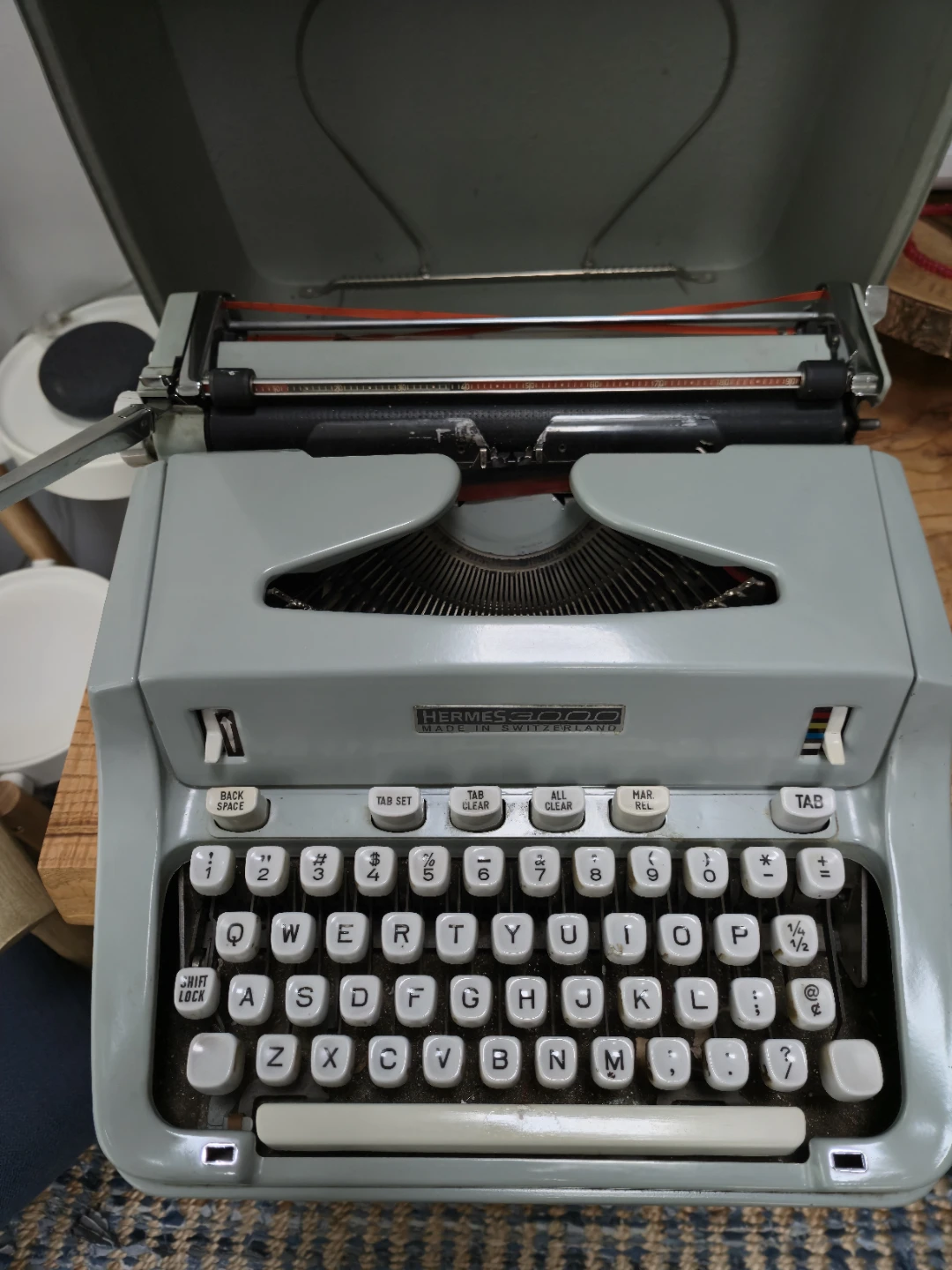 Hermes 3000 Typewriter - photo 3