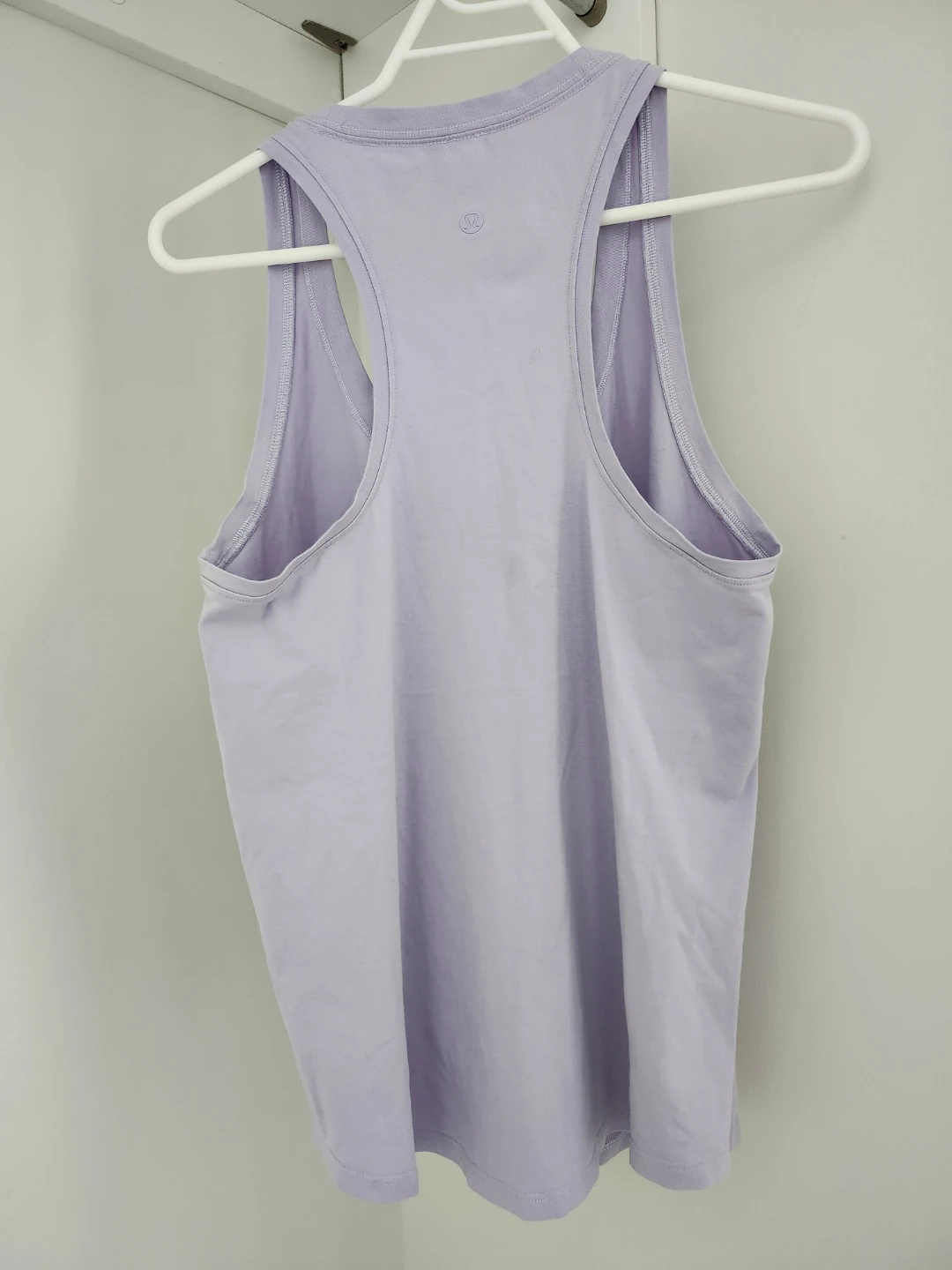 Lululemon Tank Top - Size 6 - photo 4