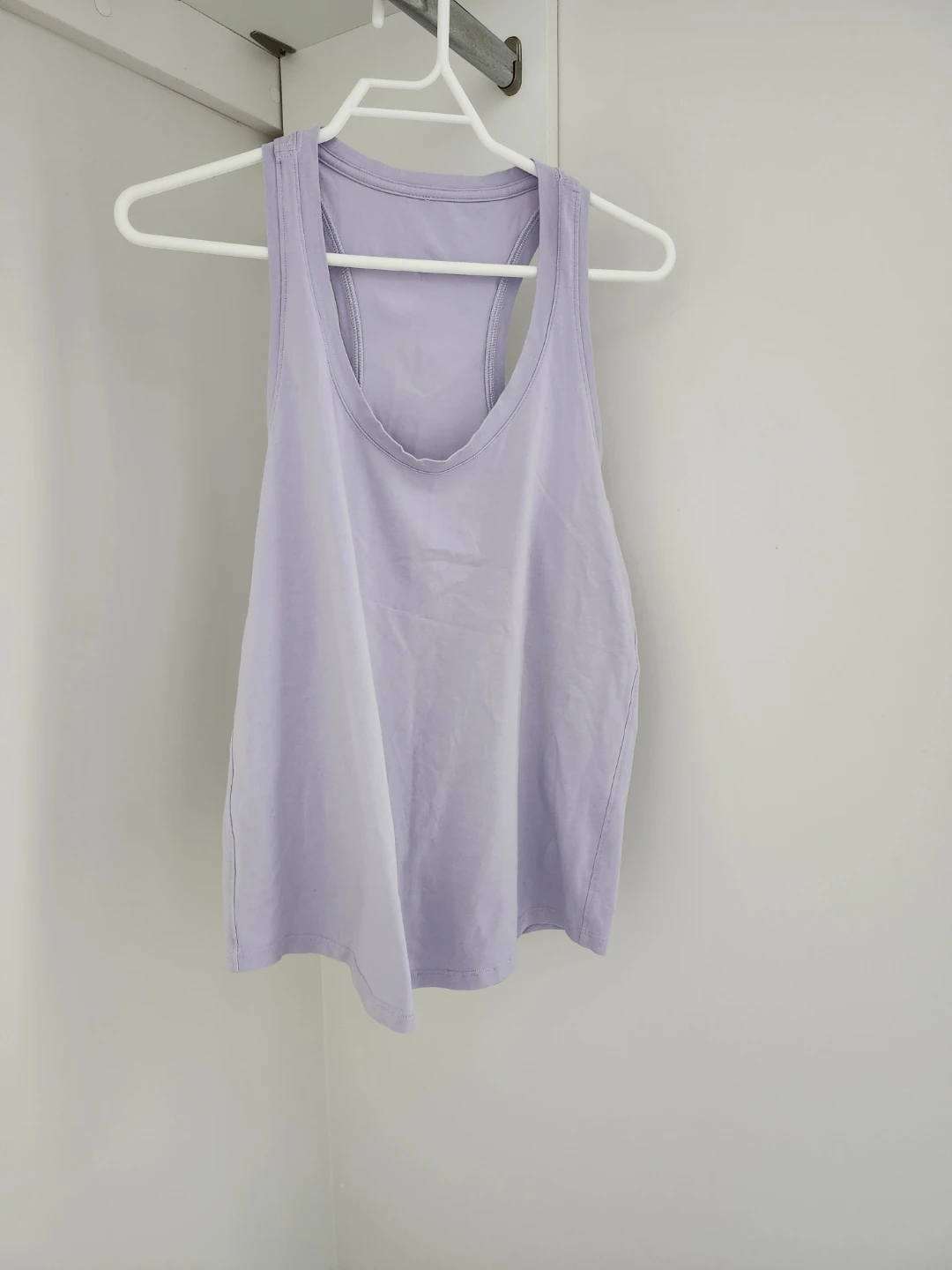 Lululemon Tank Top - Size 6 - photo 5