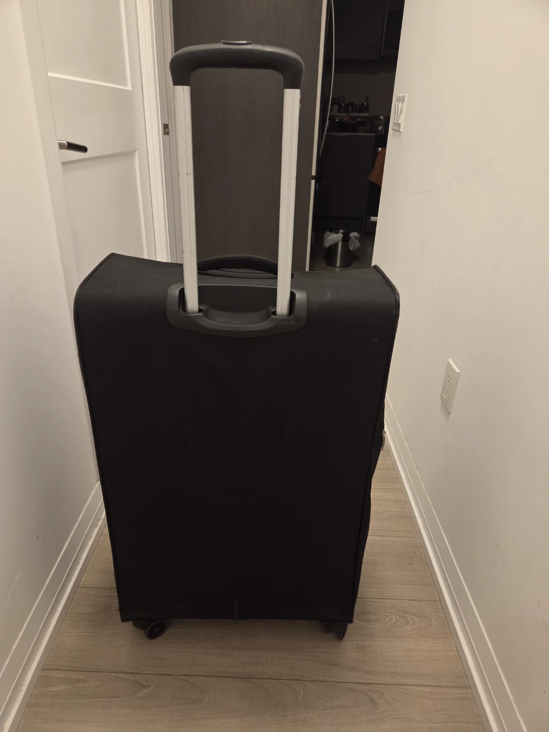 Black Goby Softside Spinner Luggage - photo 4