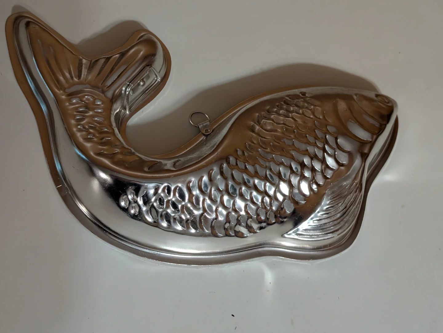 Vintage Fish Jello Mold