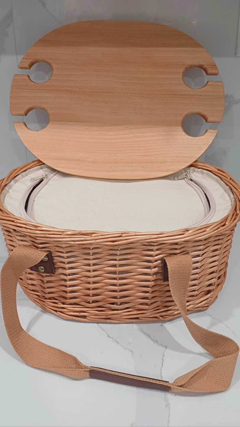 Wicker Picnic Basket Set - photo 2