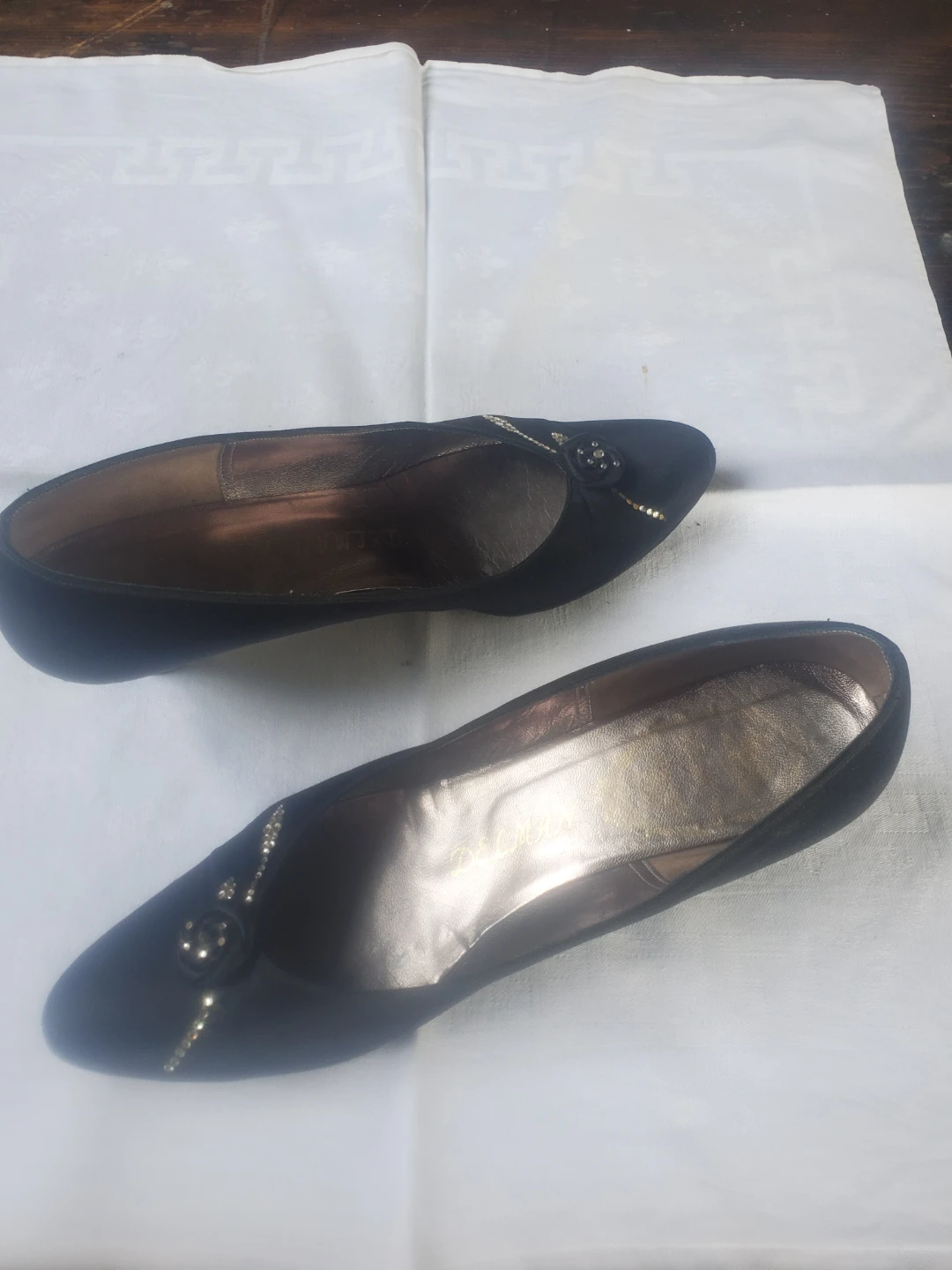 Delman Vintage Black Satin Pumps - photo 4