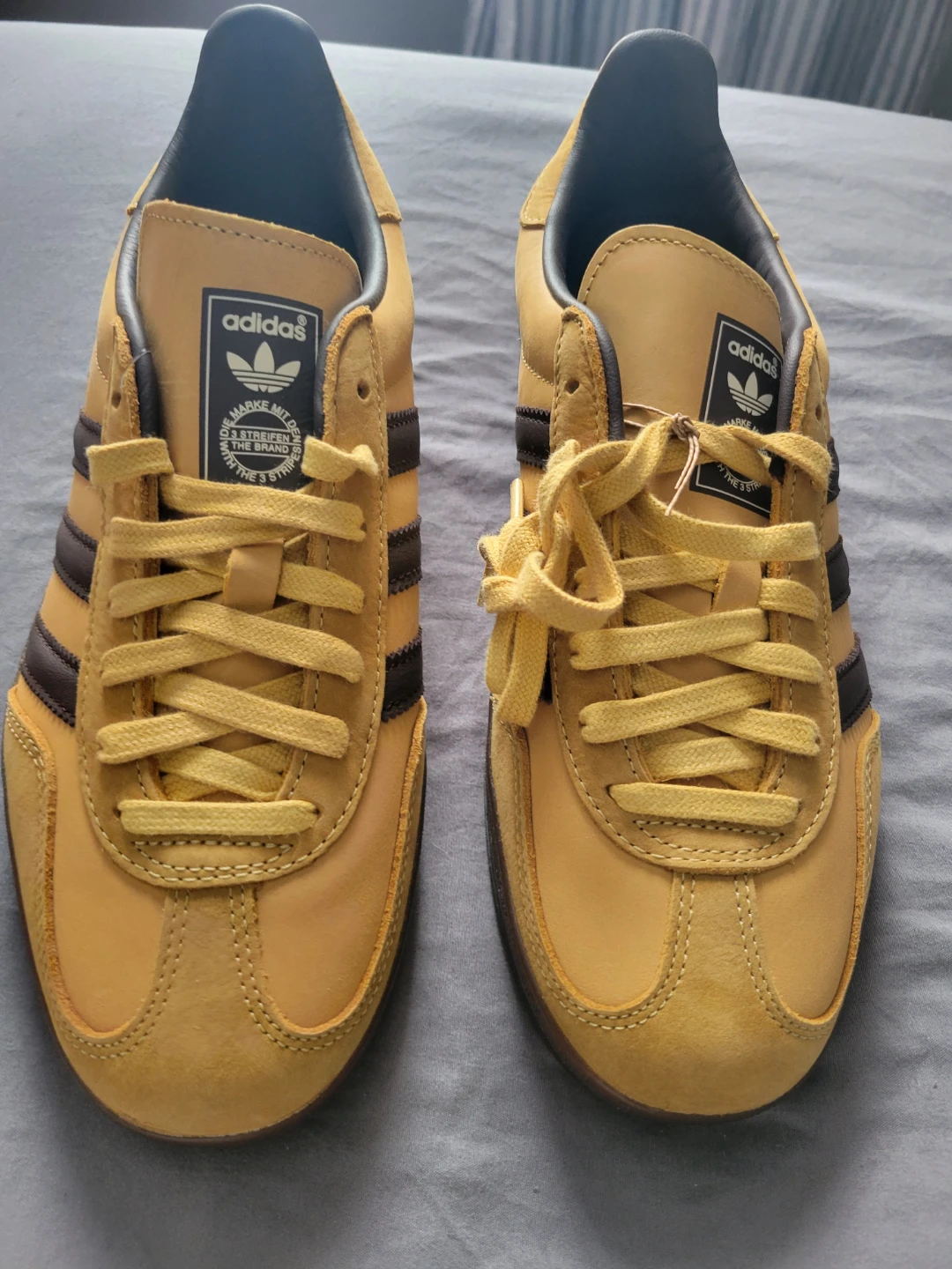 NEW ADIDAS GAZELLE  8.5.  GUM BOTTOM - photo 4