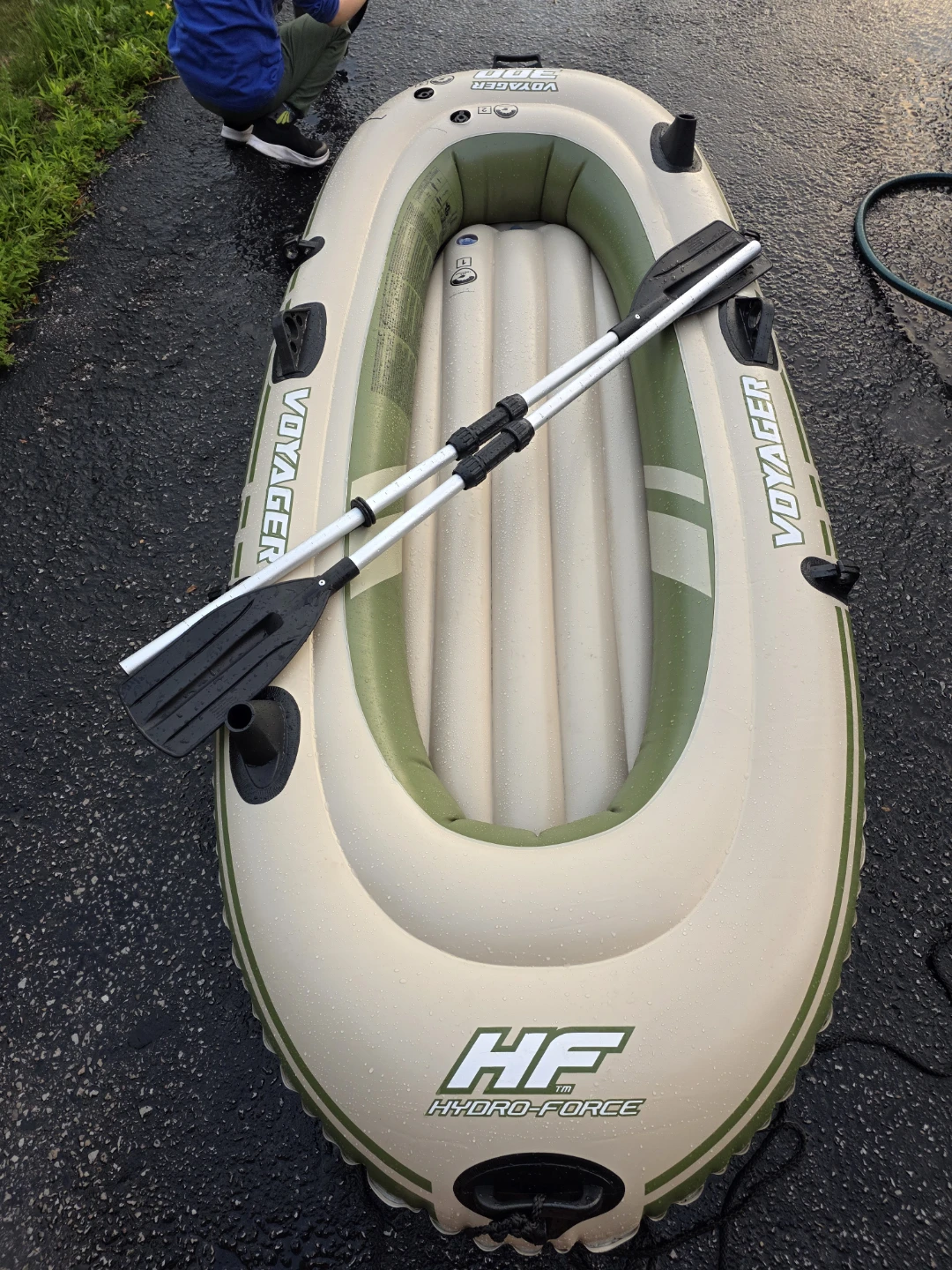 Inflatable Raft Set with Pump and Oars - photo 5