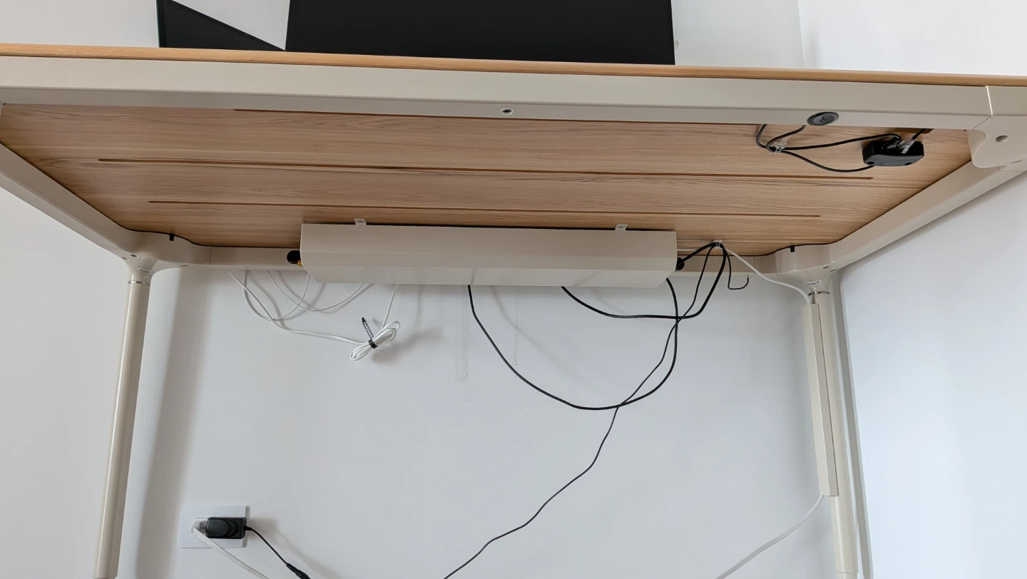 Levitate standing desk from Autonomous - photo 4