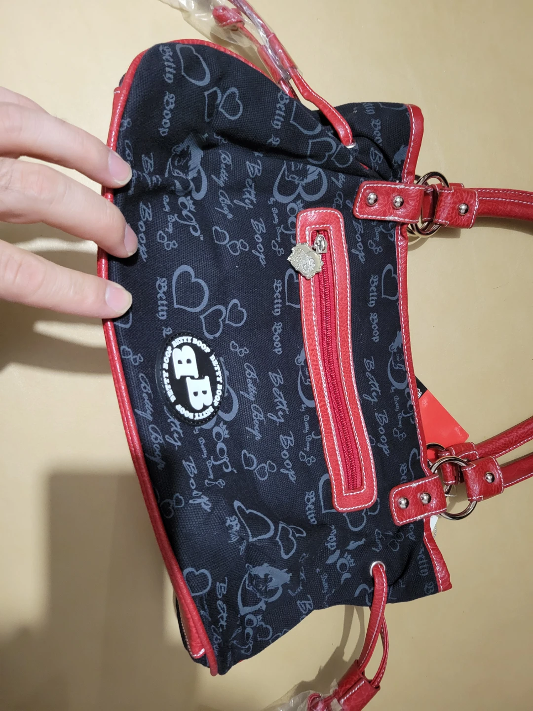 Vintage Betty Boop Handbags - 2 Pcs Y2K Shoulder Bags. - photo 5
