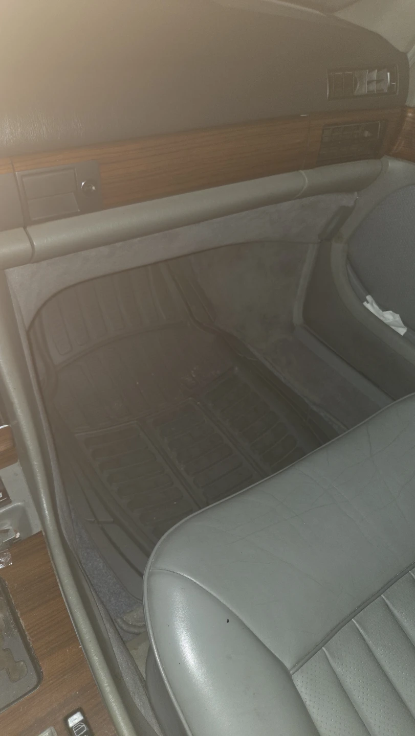 1986 Mercedes 420sel - photo 4