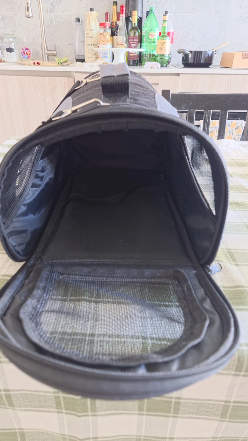 Black and Grey Pet Carrier Bag - Flight approved
