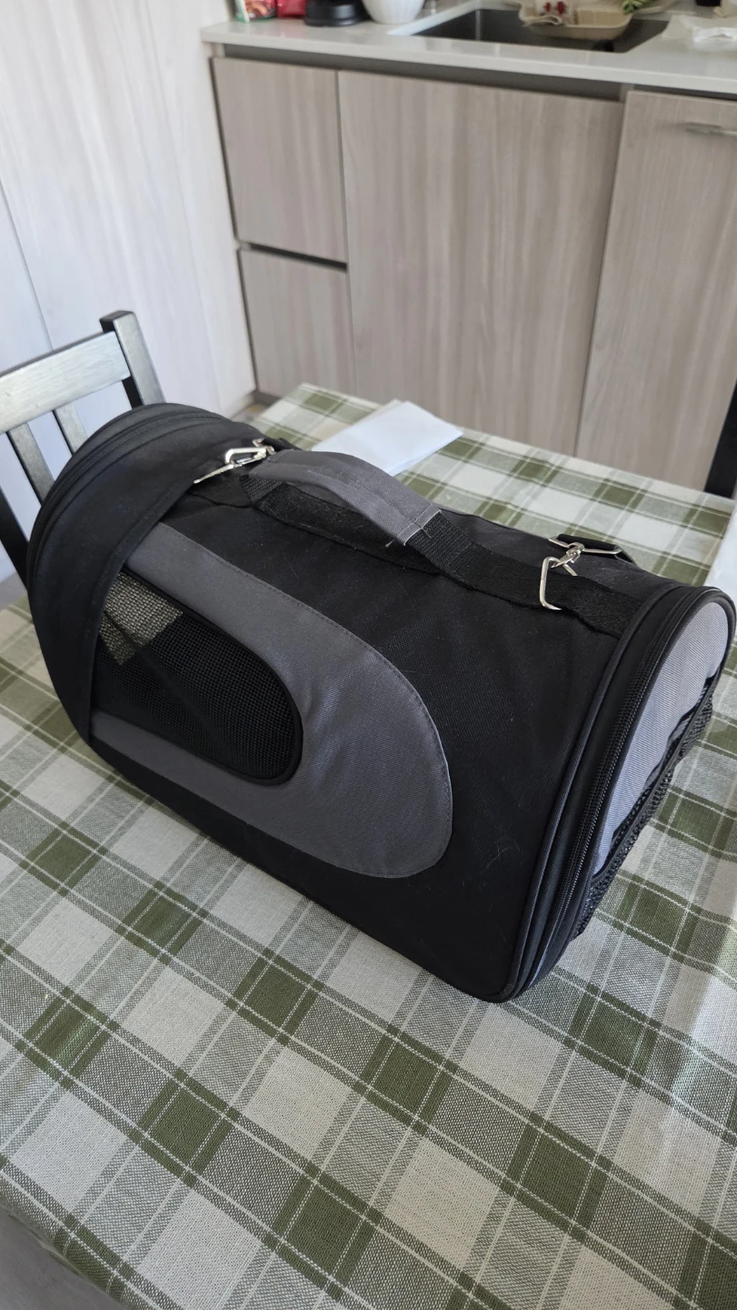 Black and Grey Pet Carrier Bag - Flight approved - photo 3