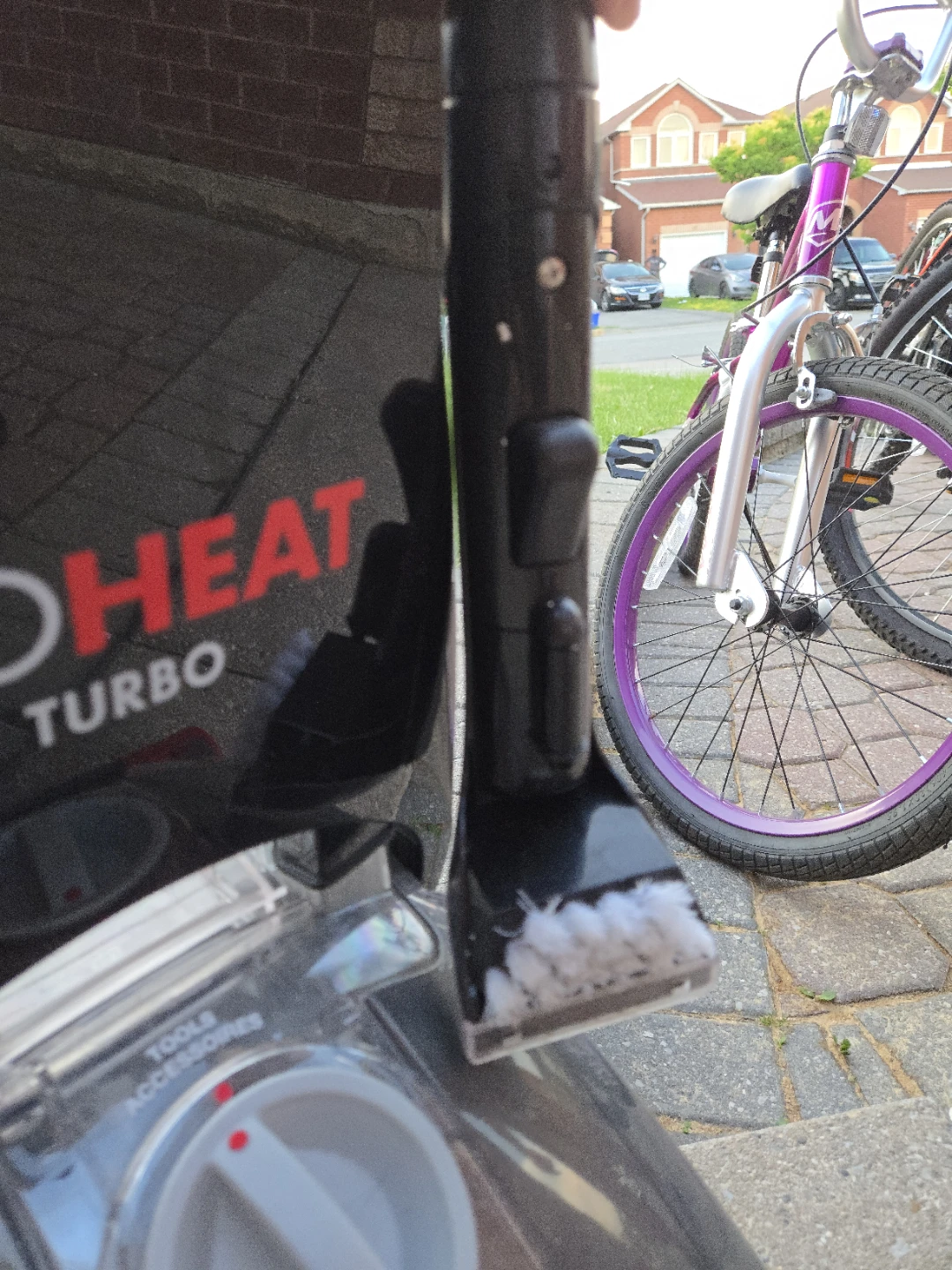 Bissell ProHeat Turbo Carpet Cleaner - photo 2