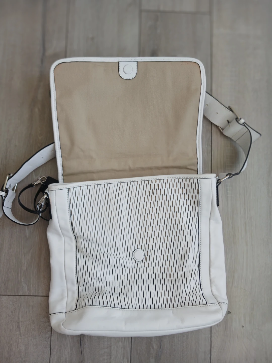 White LEONEL BORGHESI Crossbody Bag - photo 4