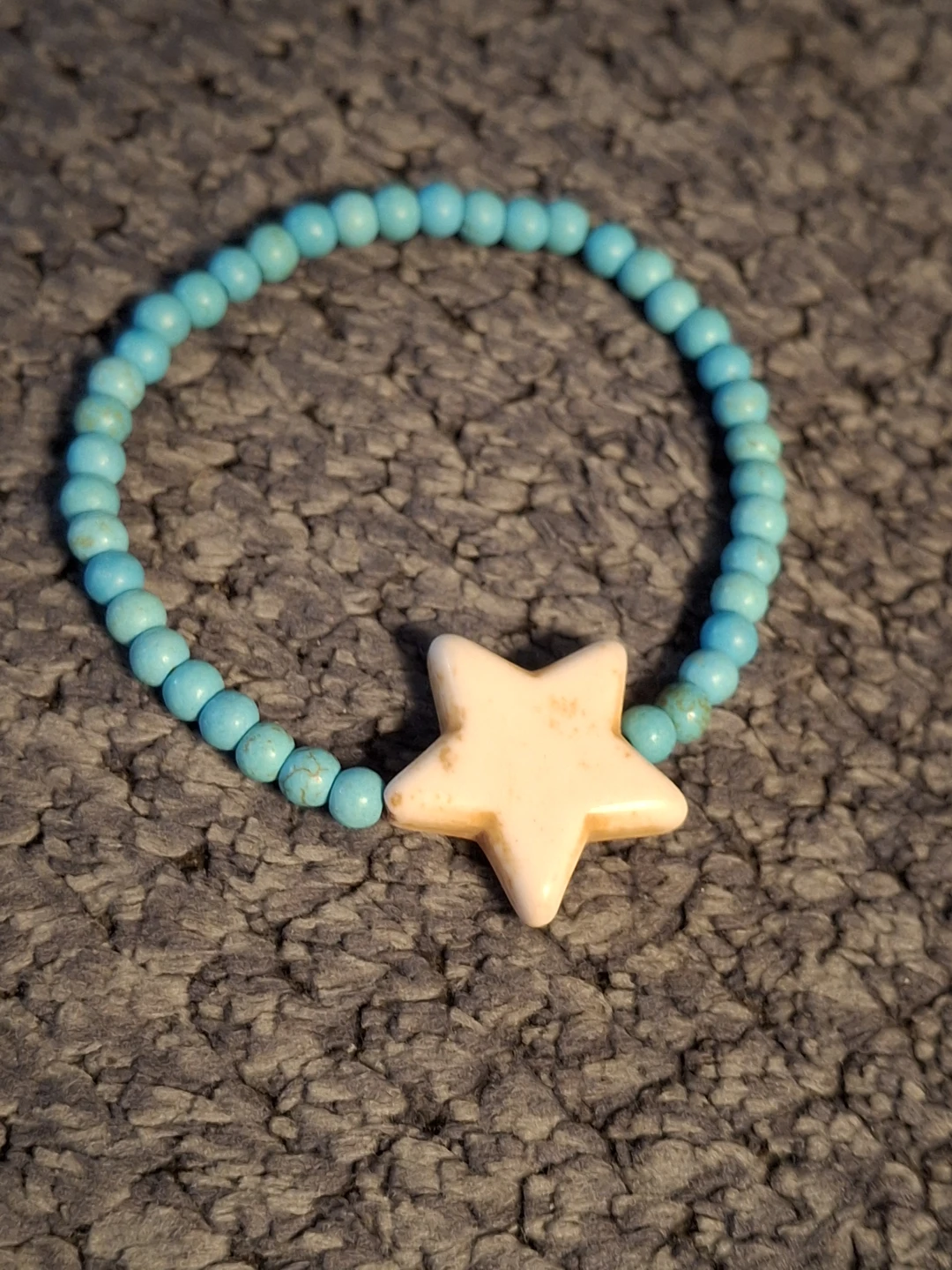 Turquoise Beaded Bracelet with Pink Star Charm - photo 2