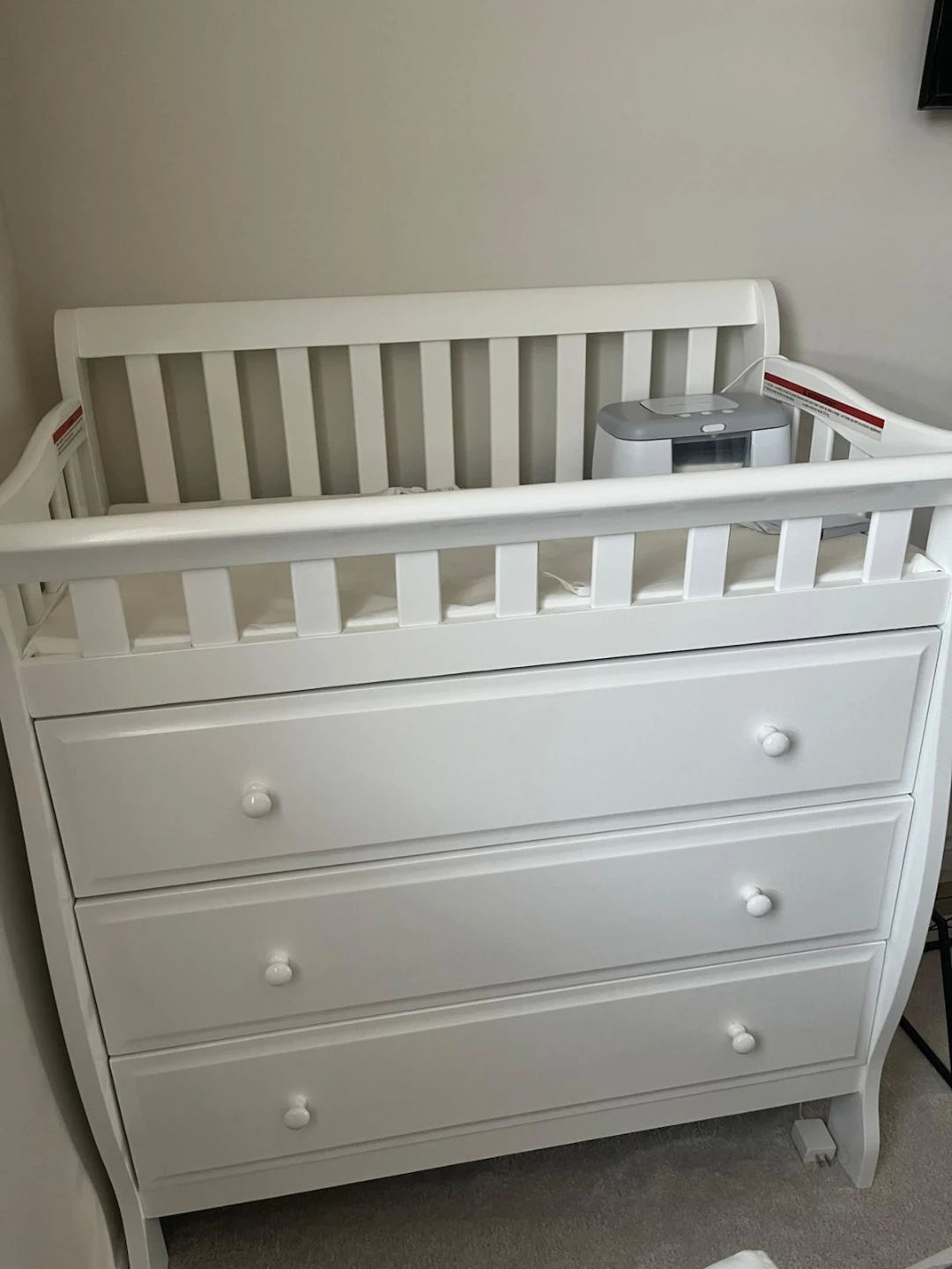 Complete Baby Nursery Set – Excellent Condition! 👶✨ - photo 2