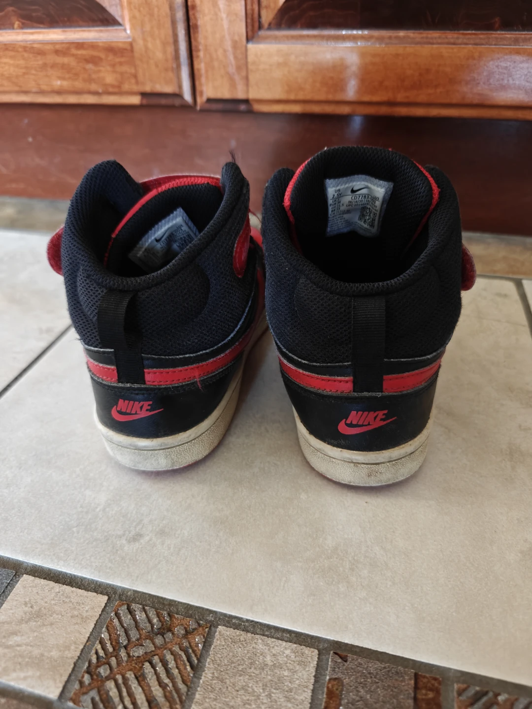 Nike Court Borough Mid 2 shoes size 2.5Y - photo 4