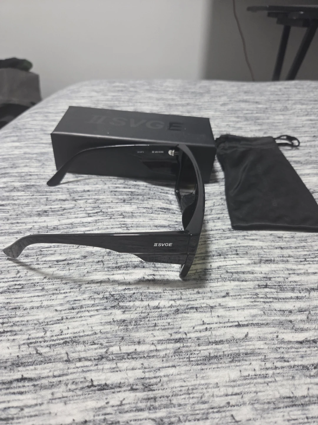 11SVGE Sport Sunglasses with Case - photo 2