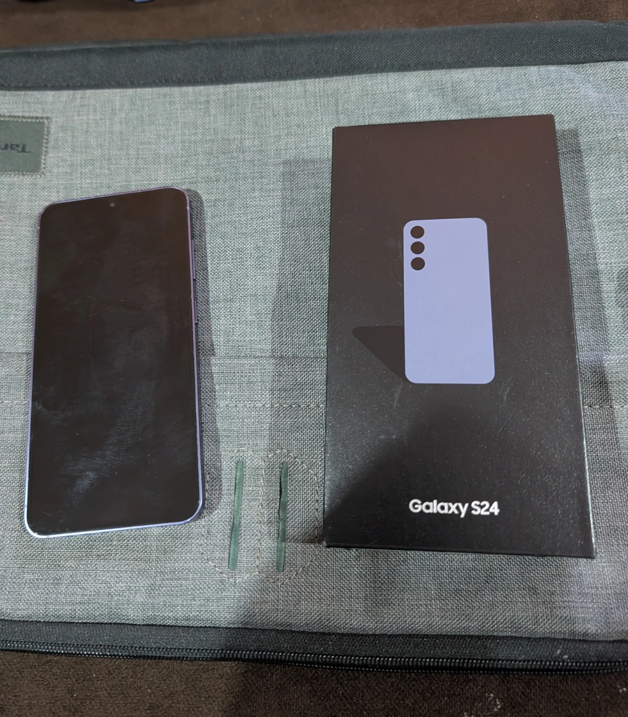 Samsung Galaxy S24 Smartphone - Purple 128GB