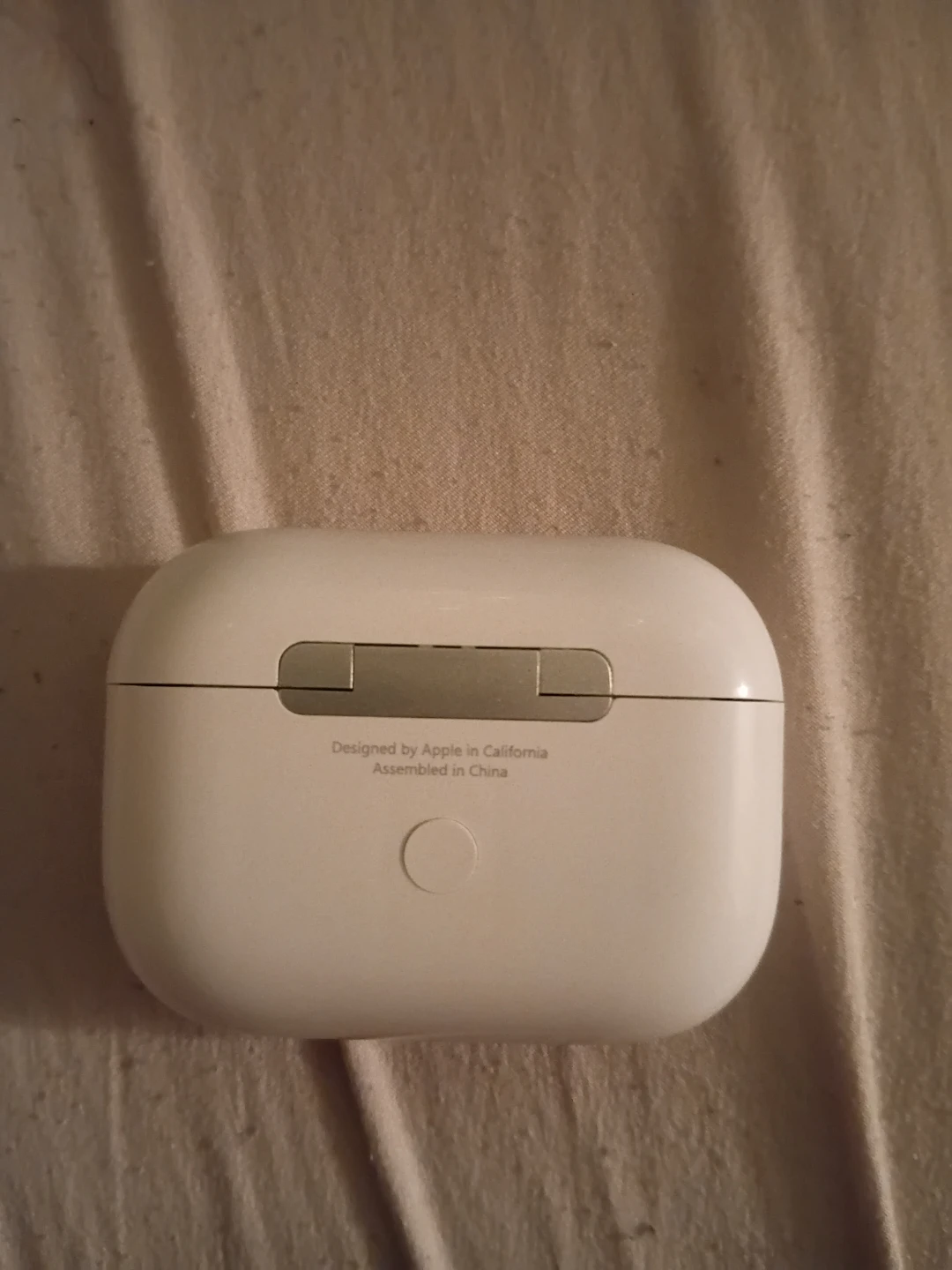 Apple AirPods Pro (2nd Generation) - photo 2