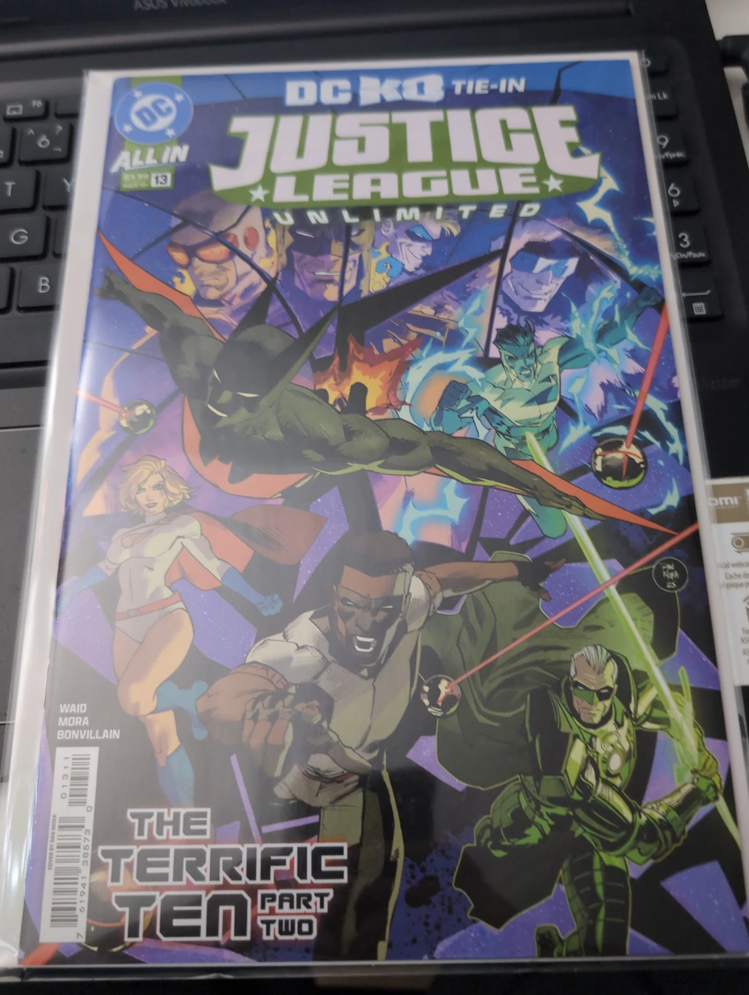 DC KO Tie-In Justice League Unlimited #13 Comic Book