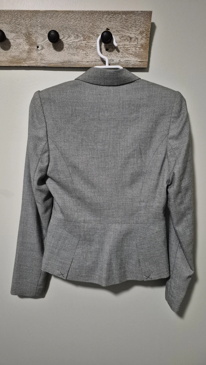 Women's Grey Suit Set - Blazer & Pants - photo 3