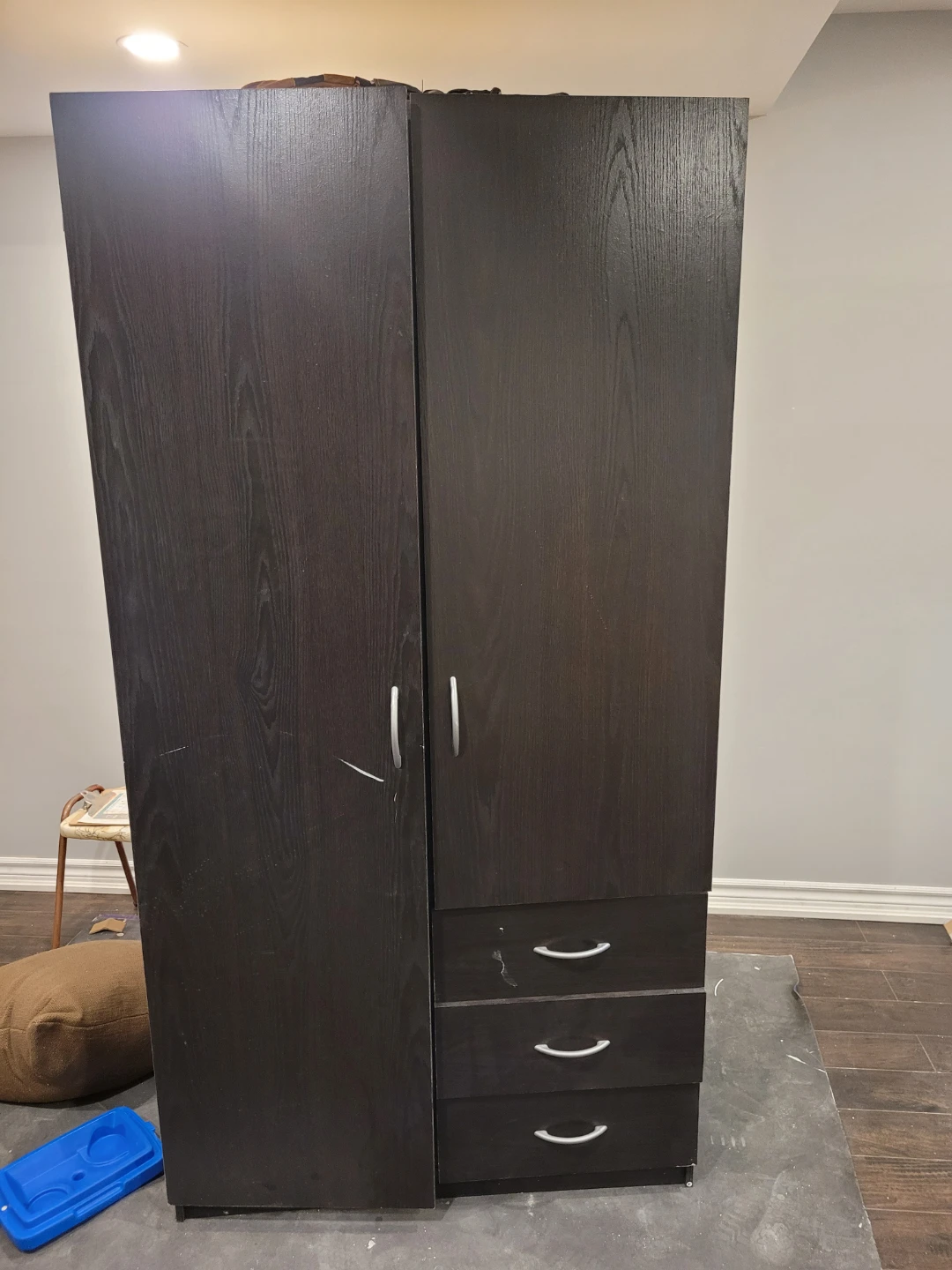 Clothing Cabinet