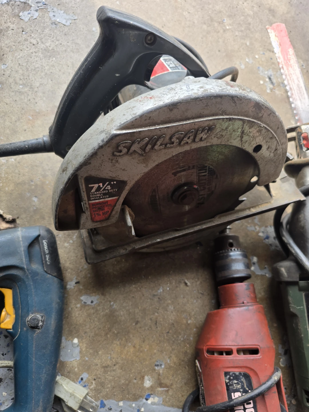 Mixed Power Tools: Bosch, Skil-Saw, Black & Decker - photo 2
