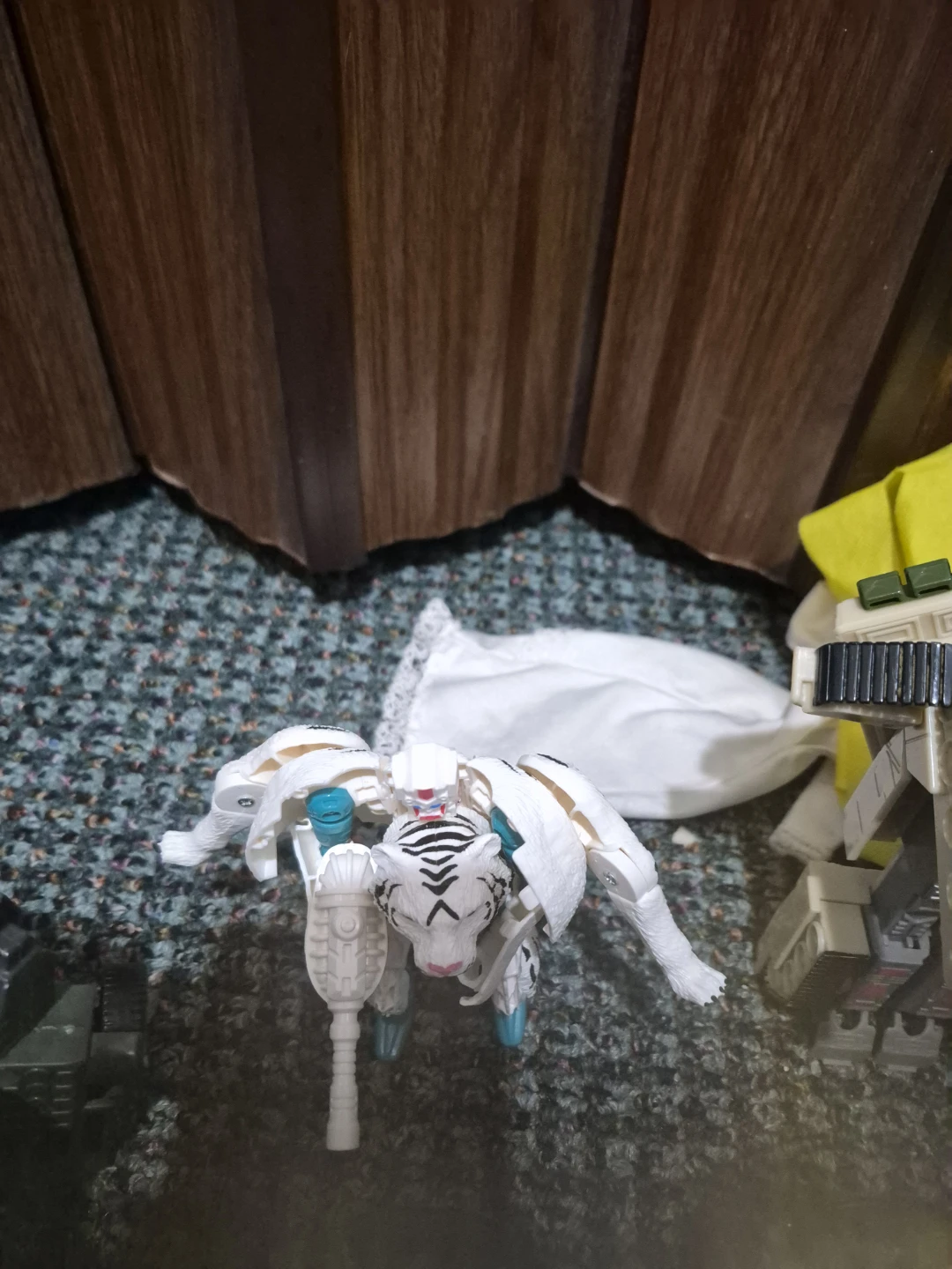 Transformers Action Figures Bundle - photo 5