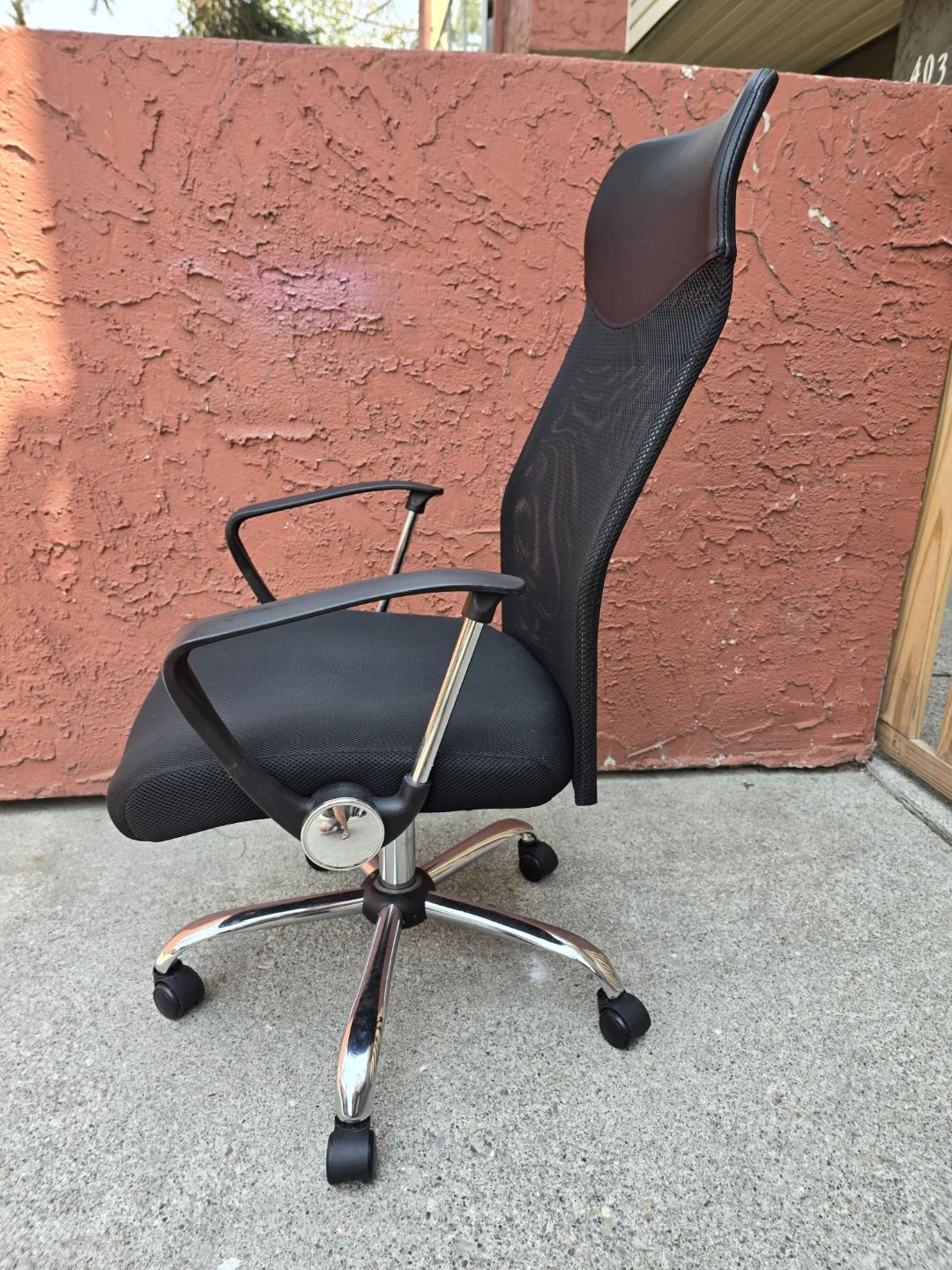 Office chair - photo 4