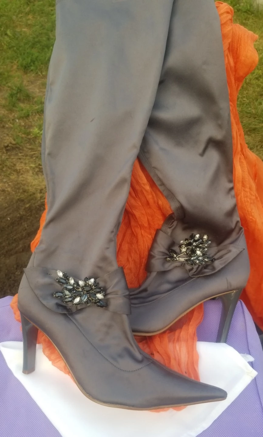 Nine West Grey Satin Heeled Boots with Embellishment Size 7