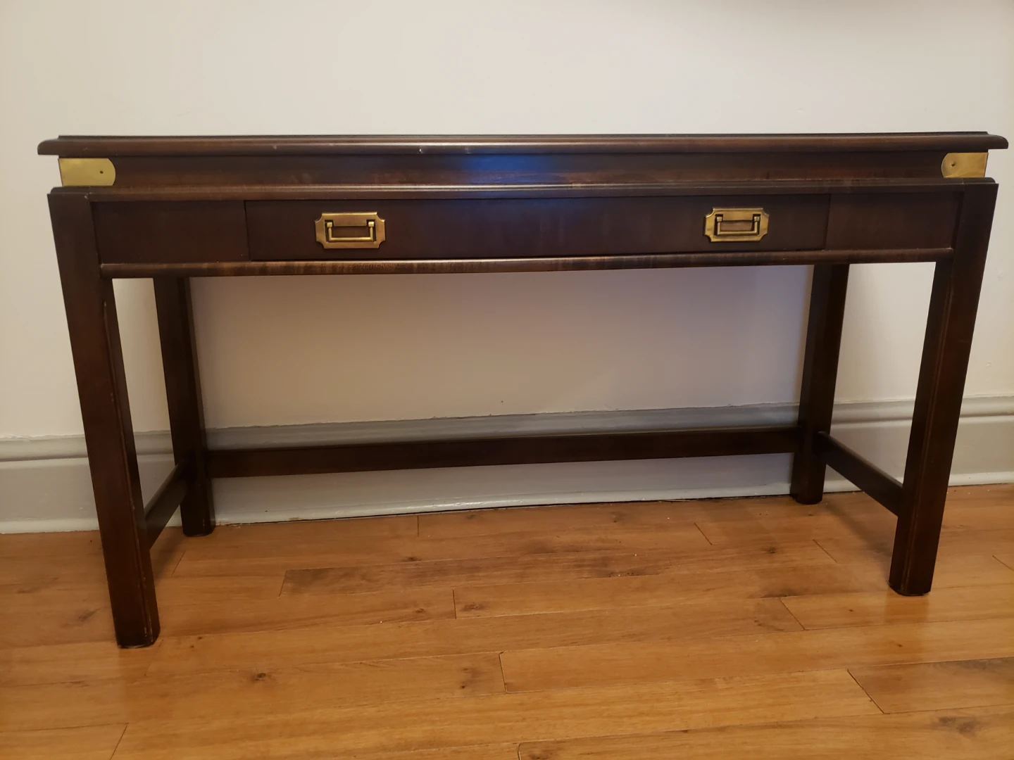 Kroehler Solid wood console table
