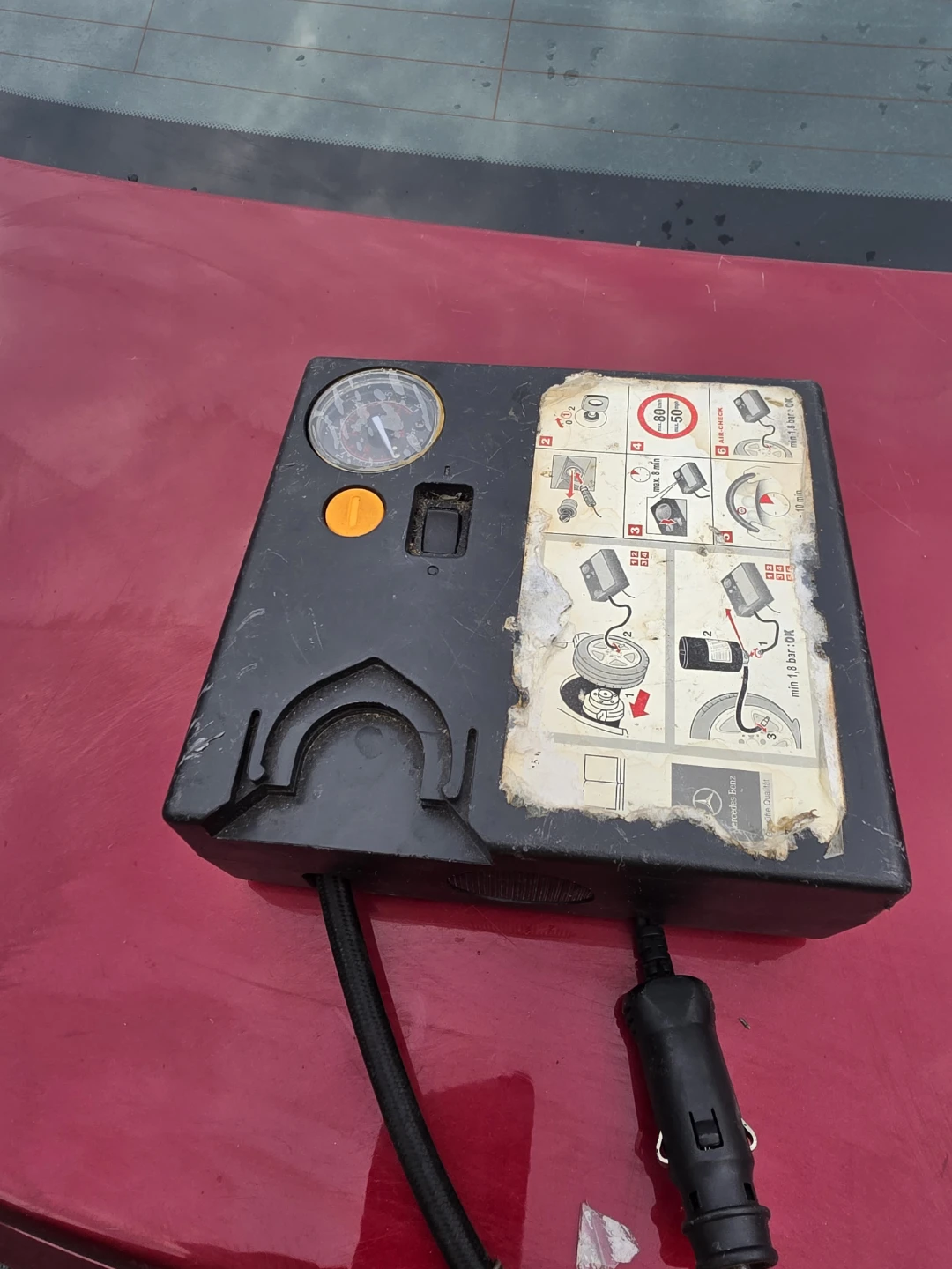 Active Tools 12V Air Compressor - photo 2