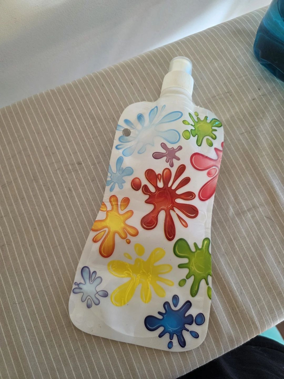 Reusable Squeeze Pouch with Splatter Design