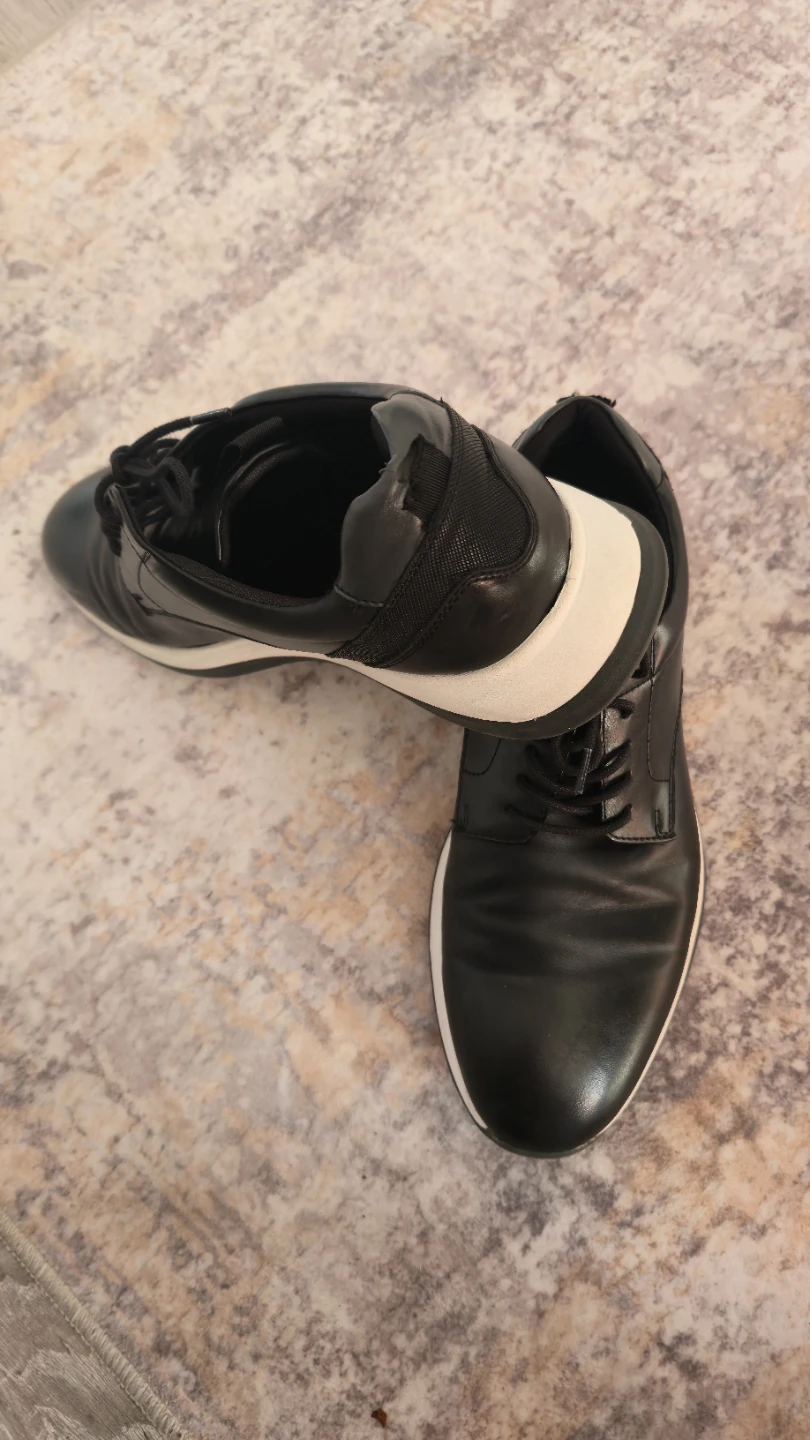 Black Leather Dress Shoes - Size 9.5 - photo 3