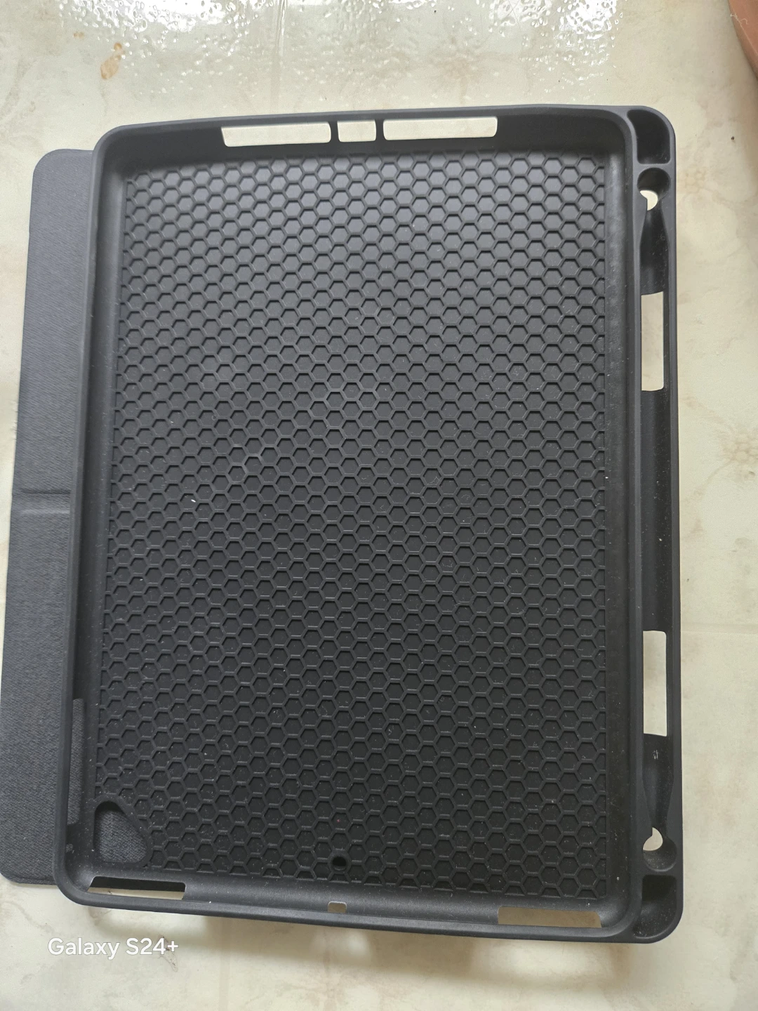 Two Adreama Folio Case for iPad 9.7" - photo 5