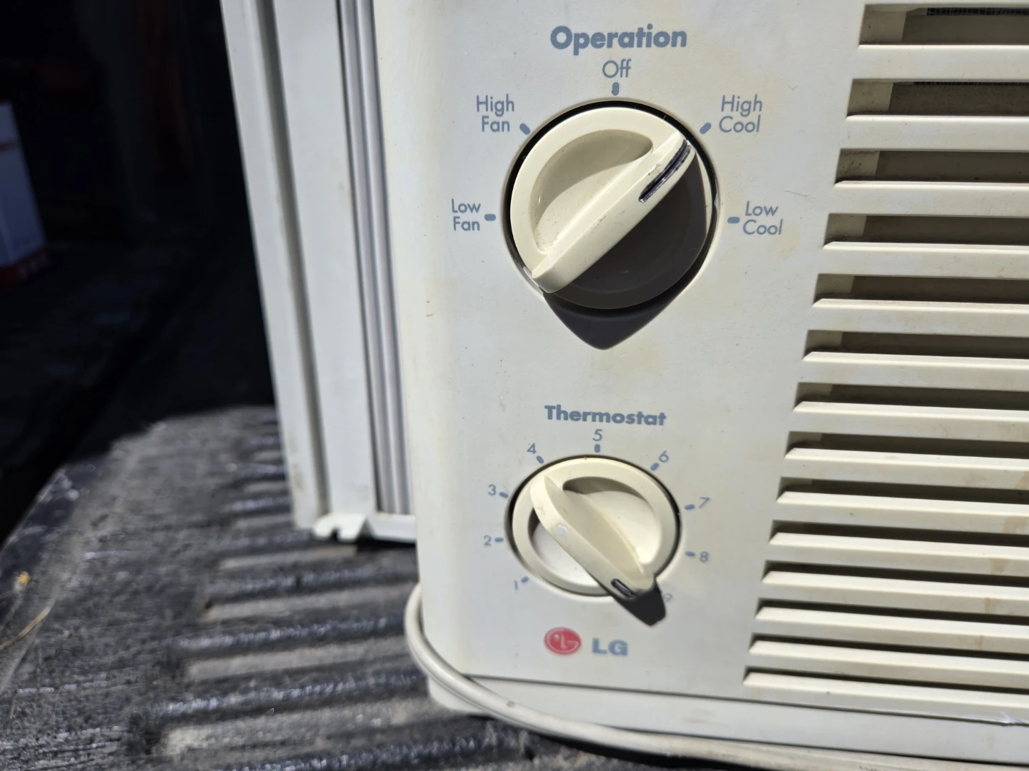 Air conditioner window model - photo 5