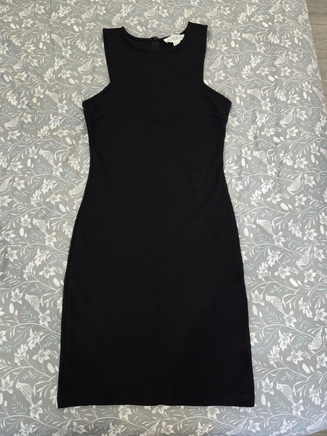 Forever 21 - Black Sleeveless Dress Size S