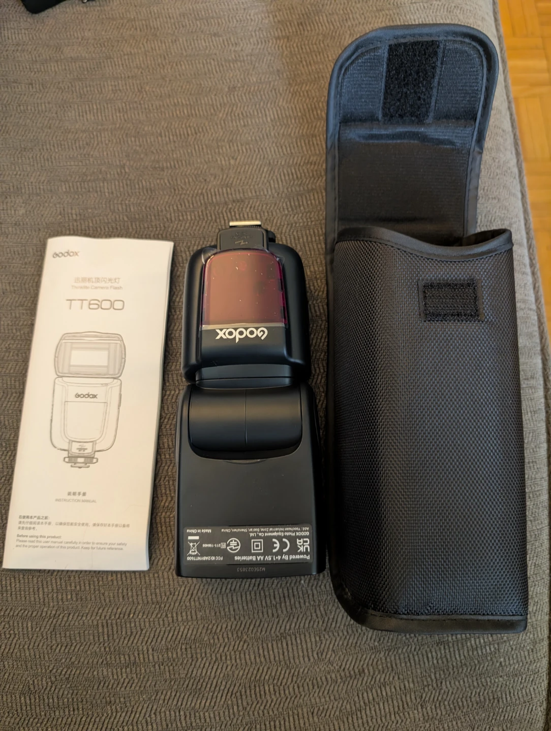 Camera Gear Bundle: Godox Flash & Feelworld Monitor - photo 2