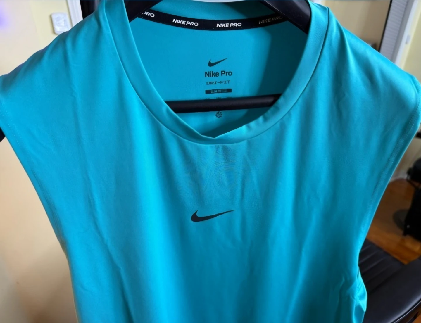 NWT Men's Nike Pro Dri-FIT Training Slim Sleeveless Shirt.2XL. - photo 3