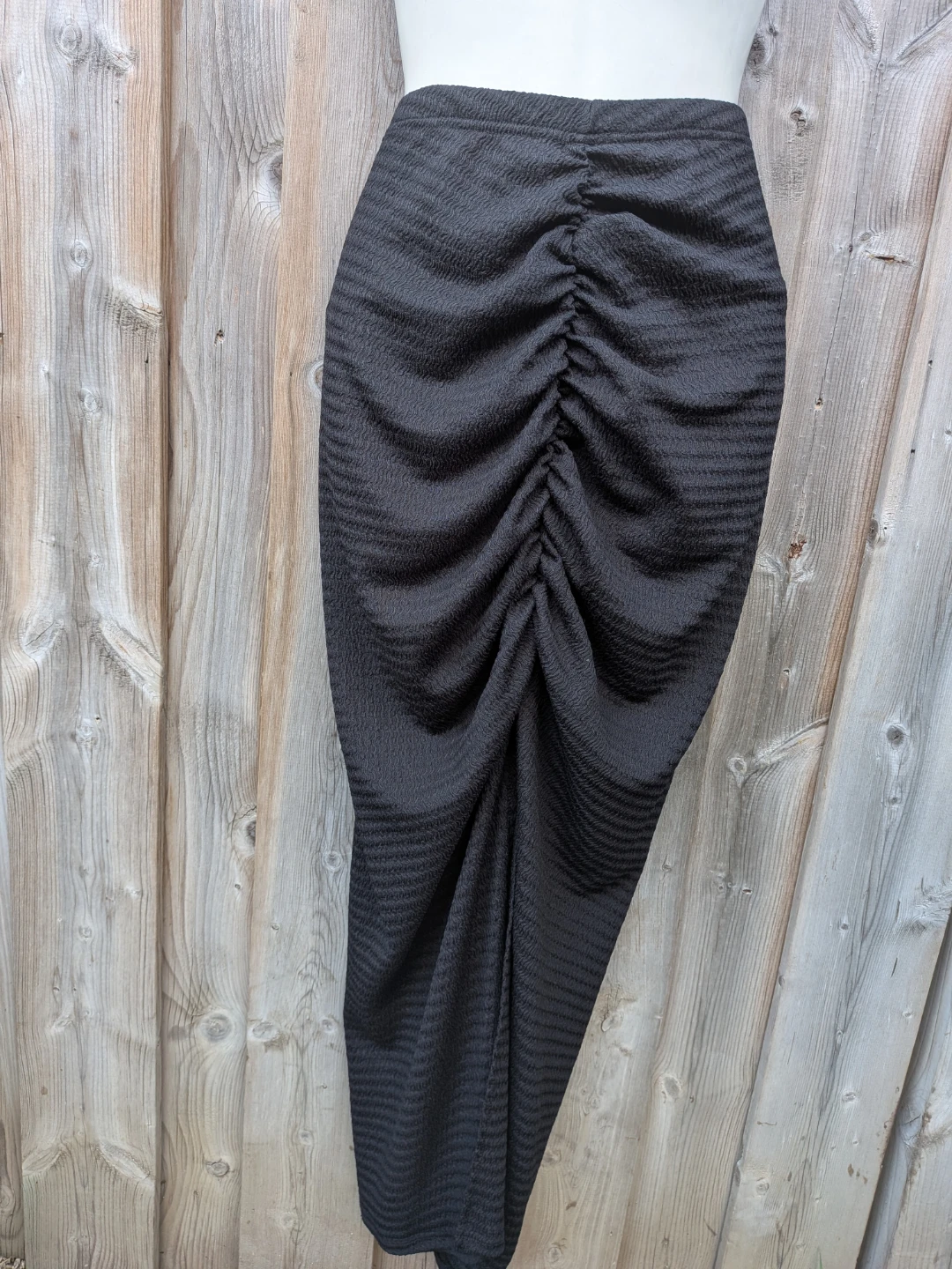 Black Ruched Maxi Skirt sz 2XL - photo 2