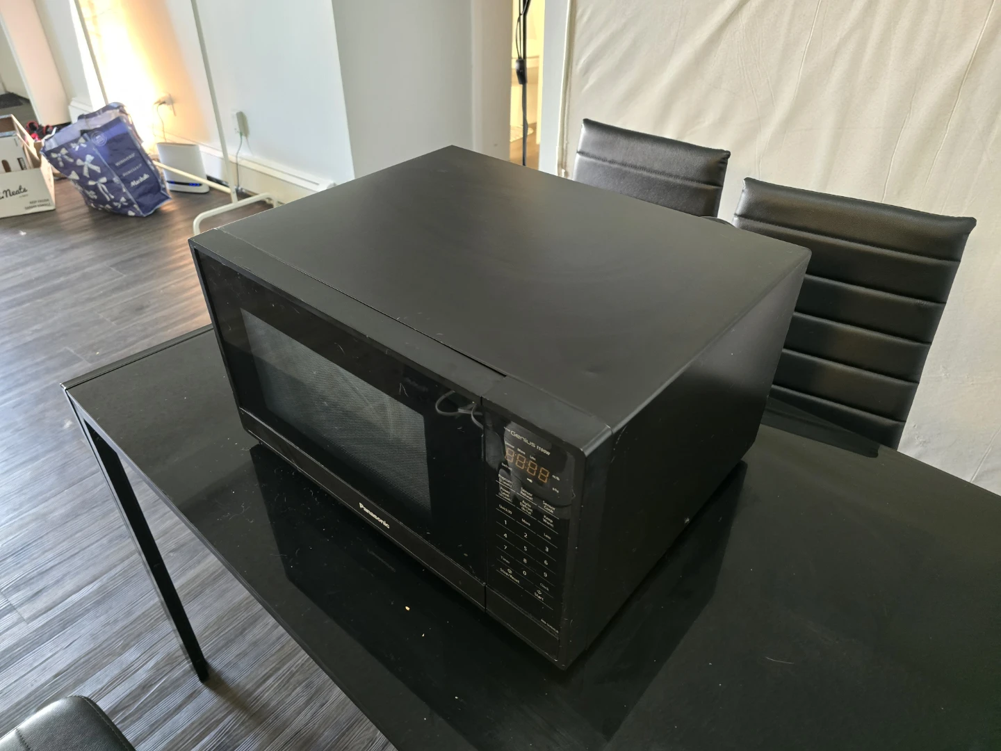 Panasonic Genius Prestige Microwave Oven NN-SU65QS - photo 4