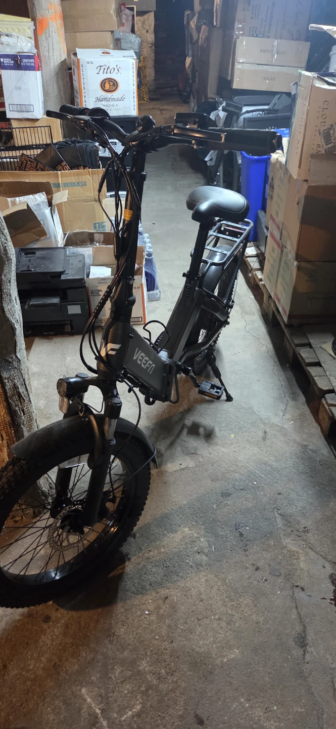 VEEFN Electric Folding Fat Tire Bike - photo 3