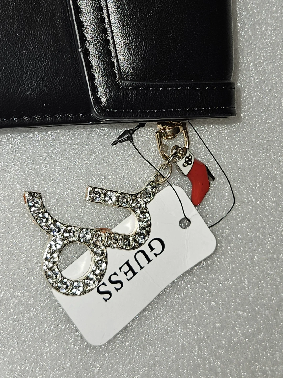 Guess Hoop Earrings and Black Wallet Set - photo 3