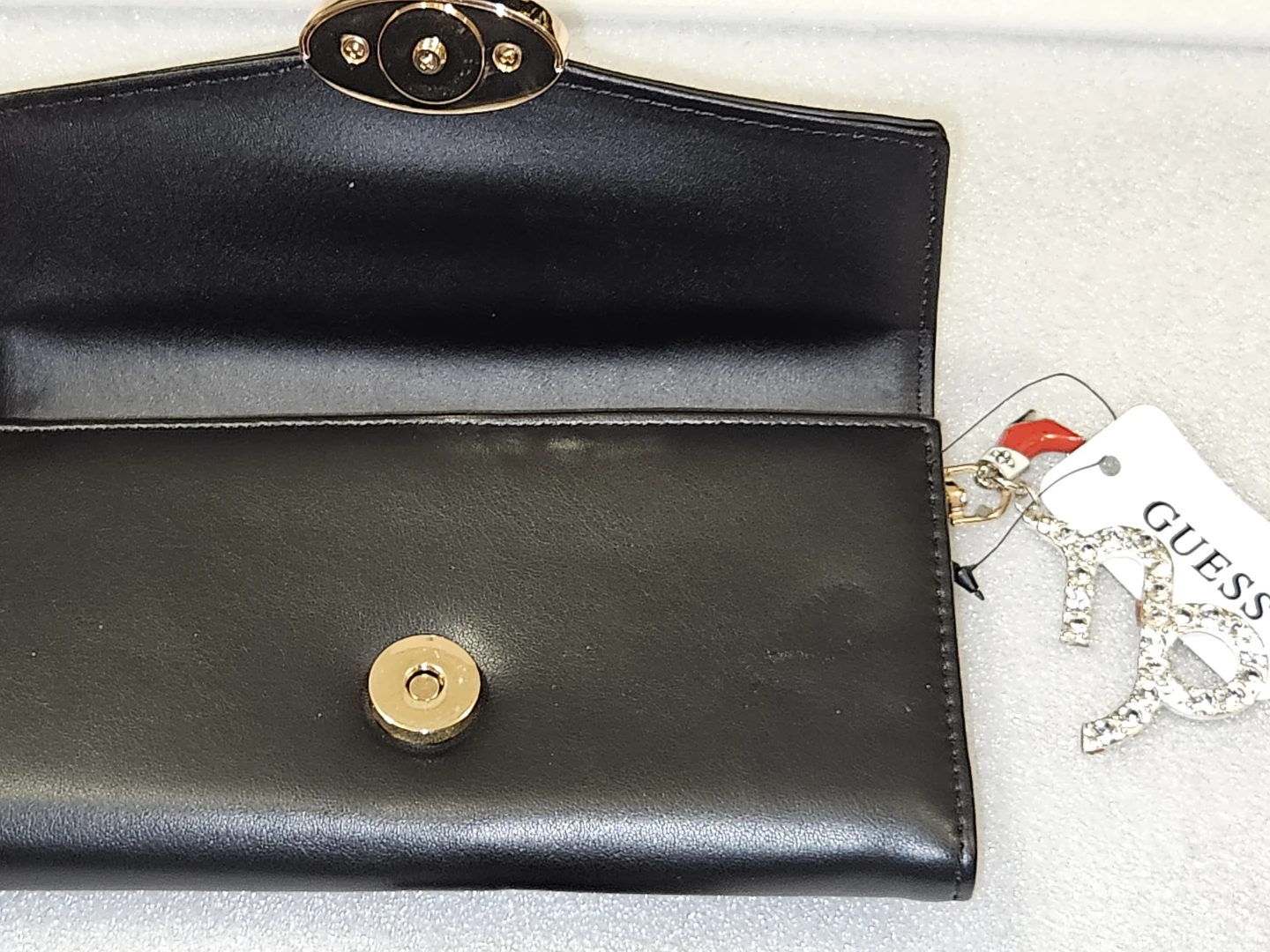 Guess Hoop Earrings and Black Wallet Set - photo 5