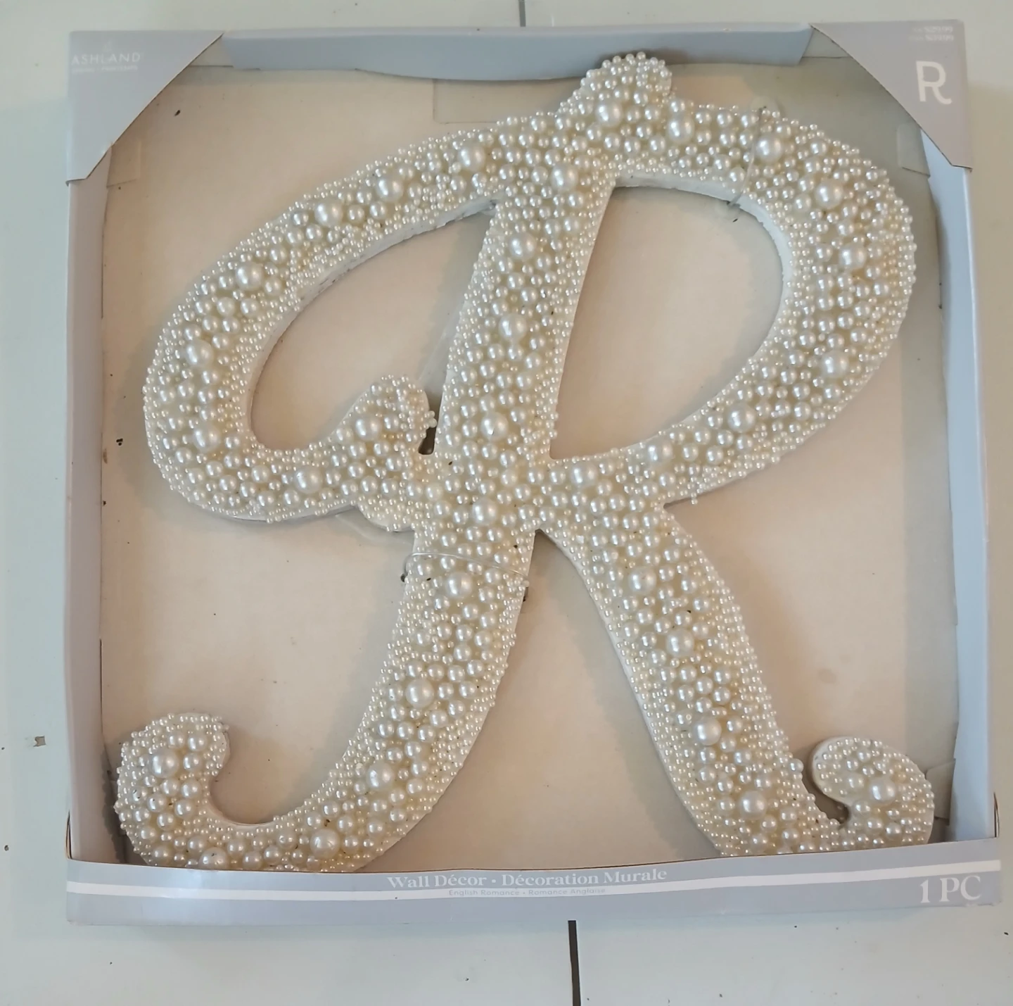 Ashland Wall Decor Letter 'R and O' Beaded