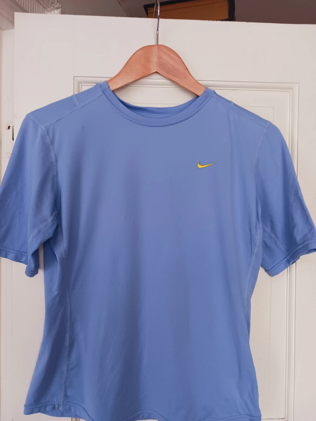 Nike Lilac Blue T-Shirt  Activewear. Size M. - photo 2
