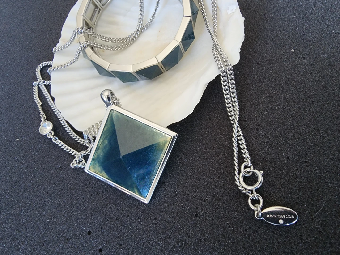 Ann Taylor Necklace and Bracelet Set - photo 2