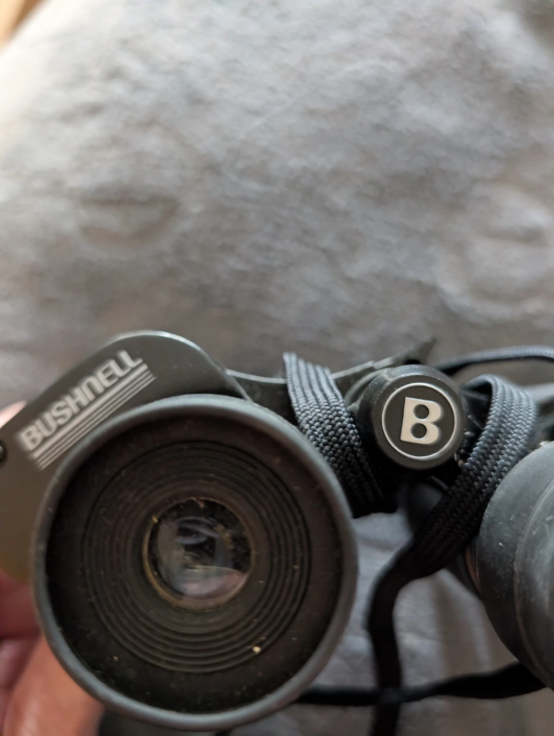 Bushnell InstaFocus Binoculars - photo 2