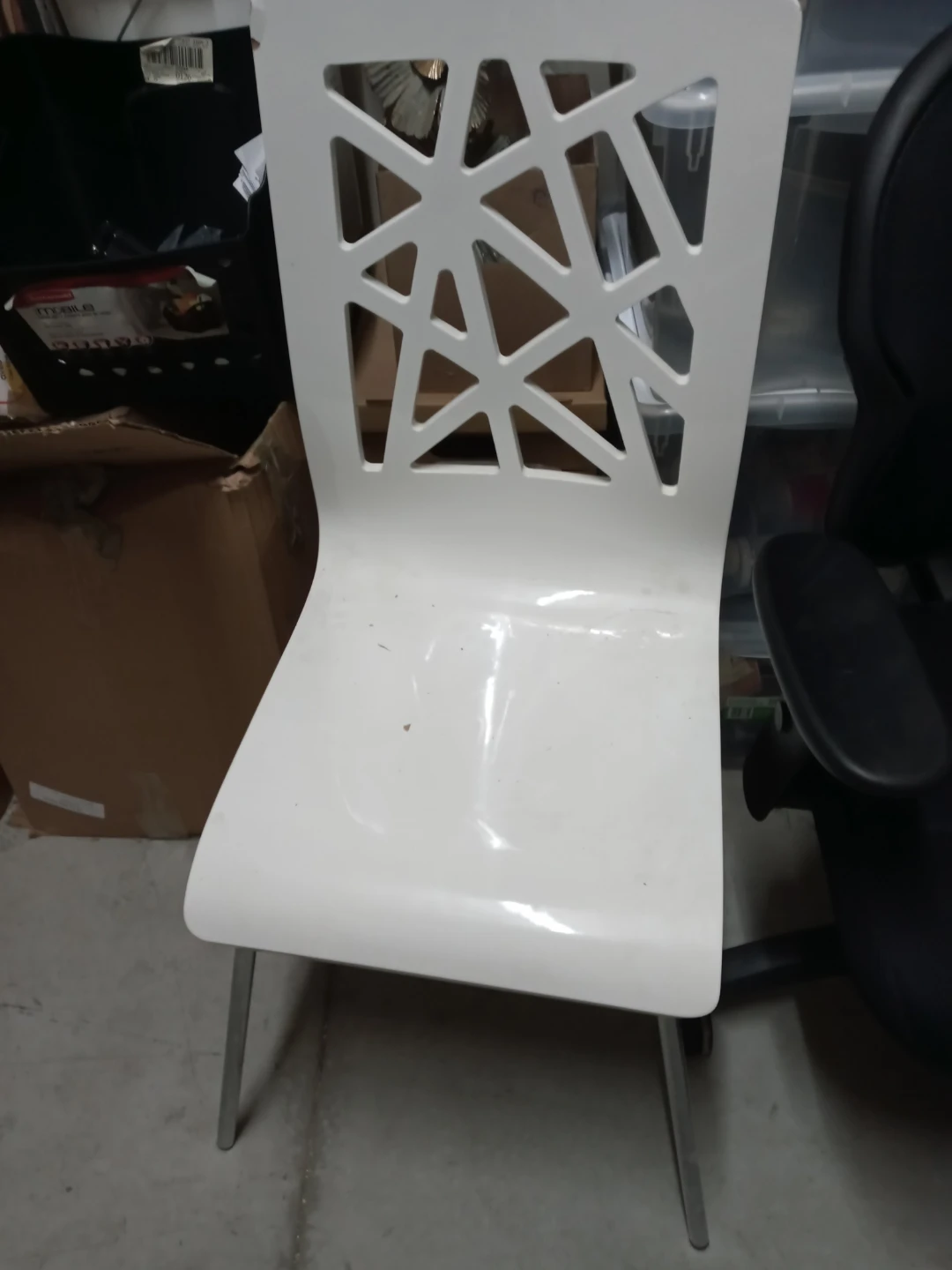 White Modern Dining Chairs (Set of 4) - photo 2