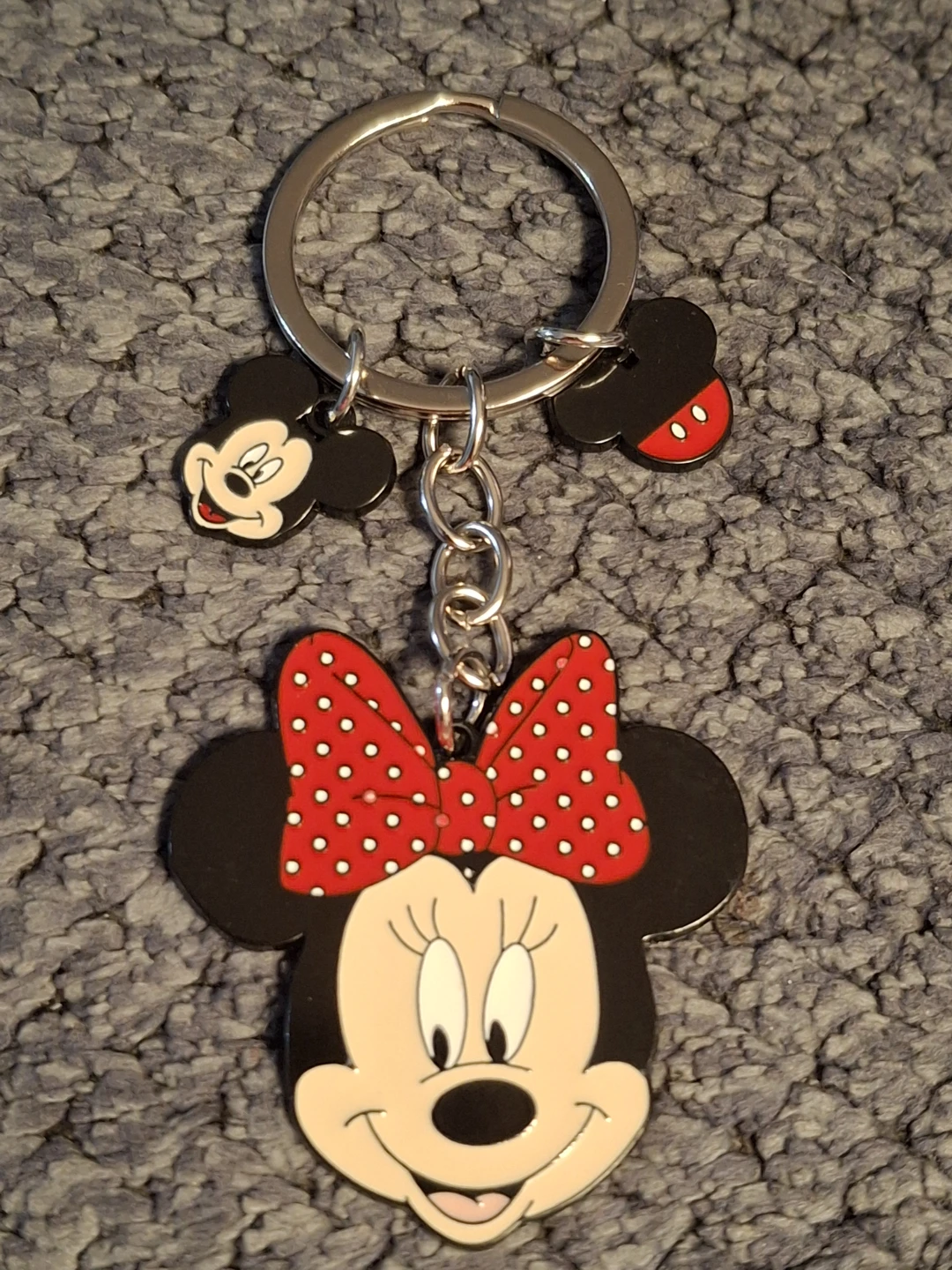 Minnie Mouse Keychain Set - photo 2