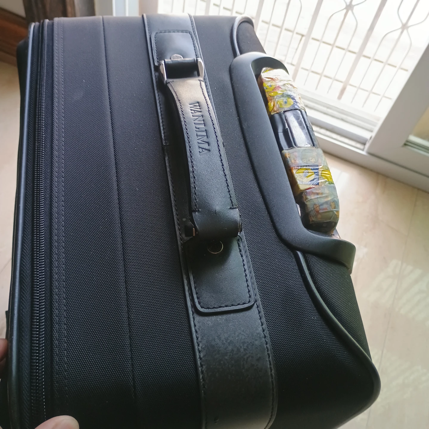 WANTAMA Black Carry-On Spinner Suitcase - photo 3